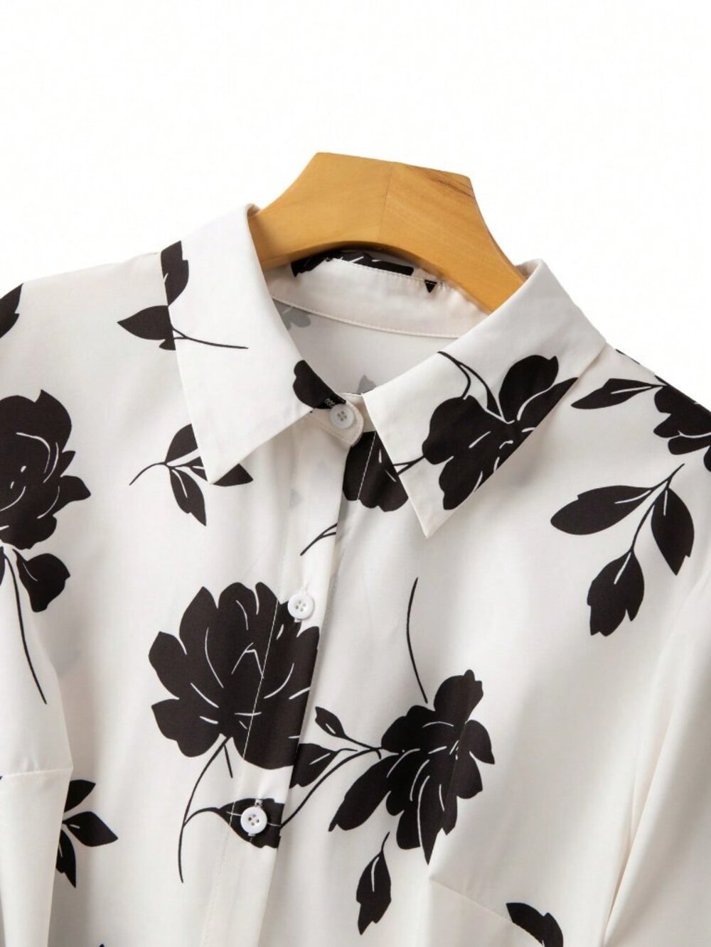 Black And White Relaxed Women's Plus Size Floral Tie Front Long Sleeve Shirt - Picture 5 of 5
